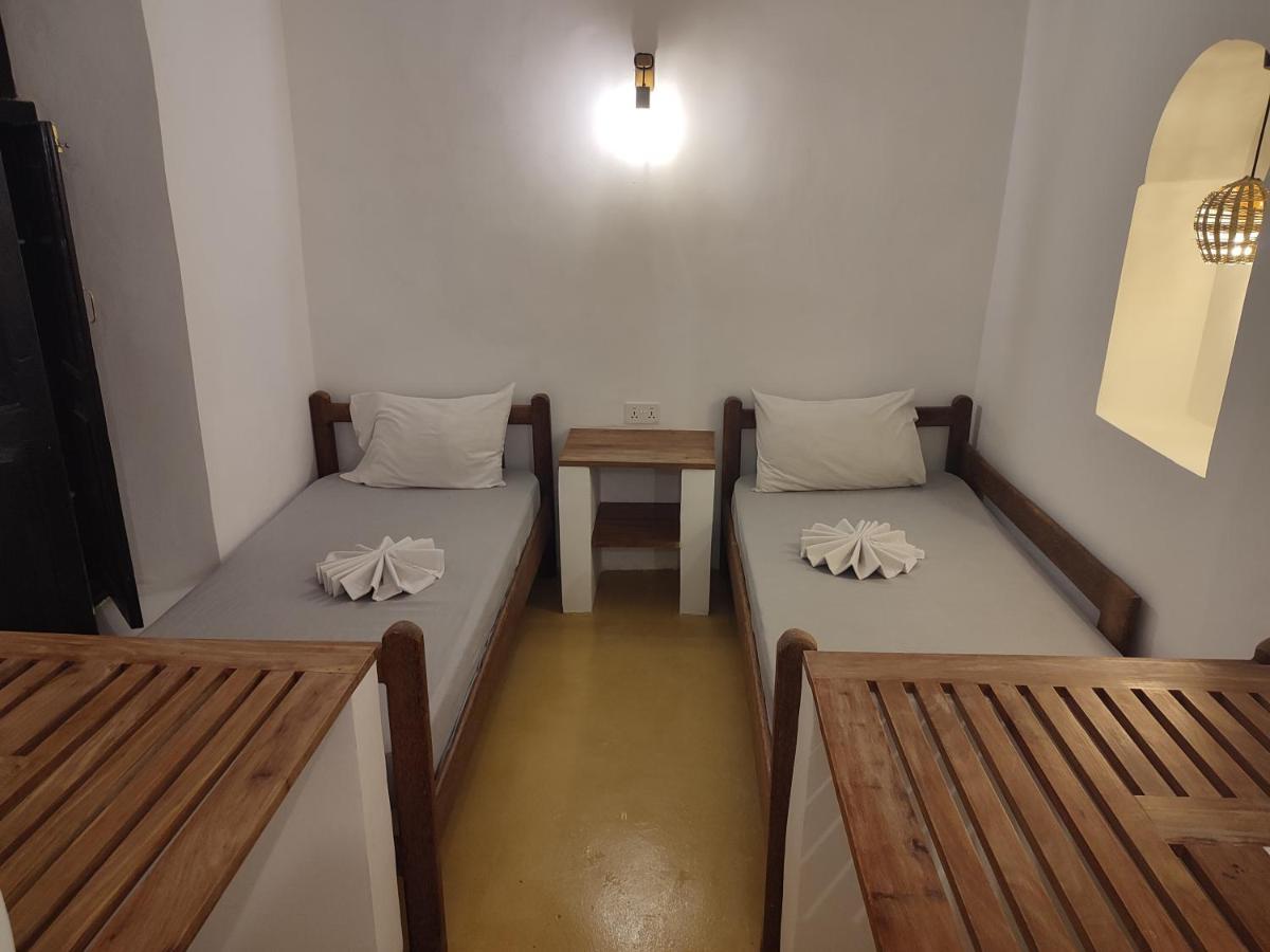 Auberge de jeunesse Zlife Stone Town à Zanzibar Extérieur photo