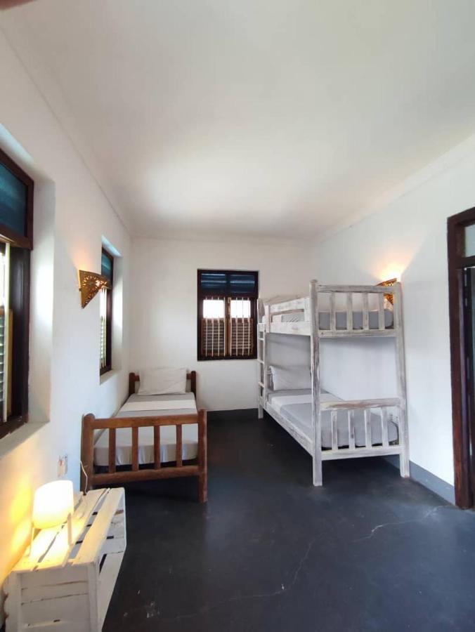 Auberge de jeunesse Zlife Stone Town à Zanzibar Extérieur photo