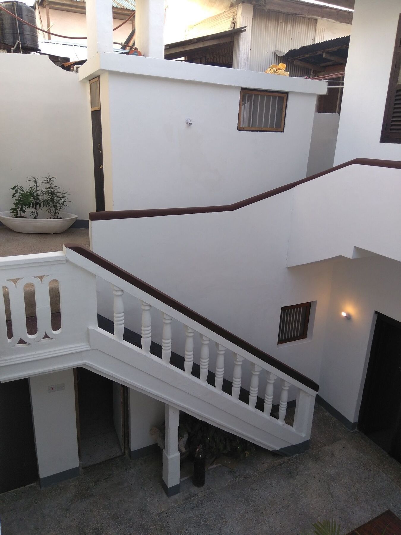 Auberge de jeunesse Zlife Stone Town à Zanzibar Extérieur photo